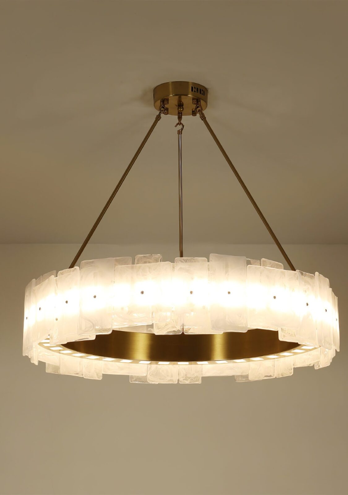 LEAH Chandelier