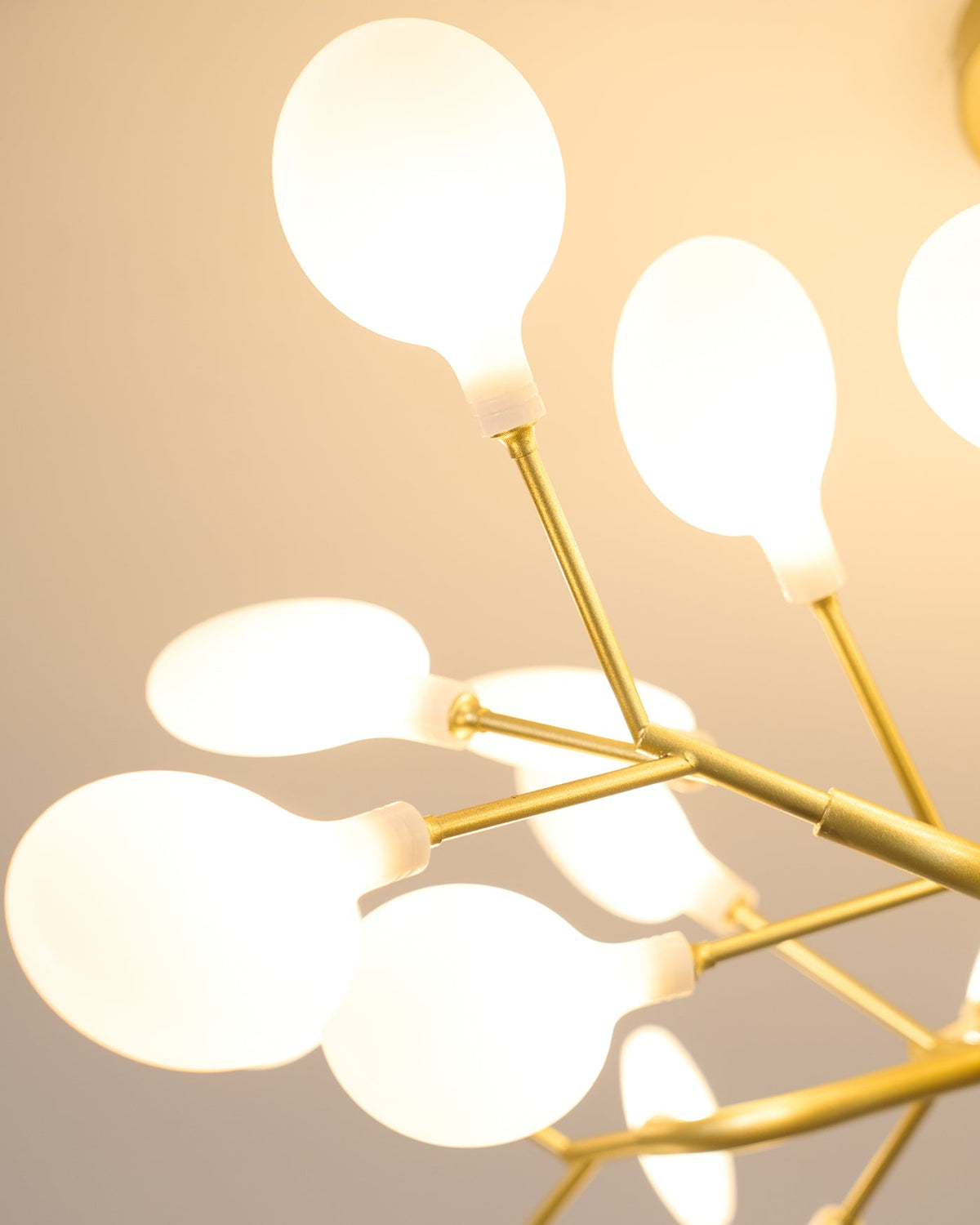 led-firefly-sputnik-chandelier