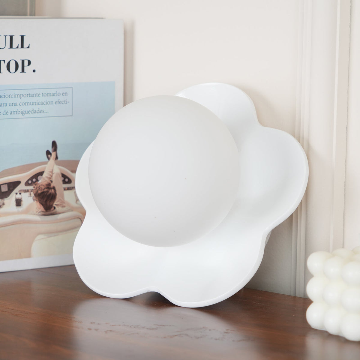 Lafleur Wall Lamp