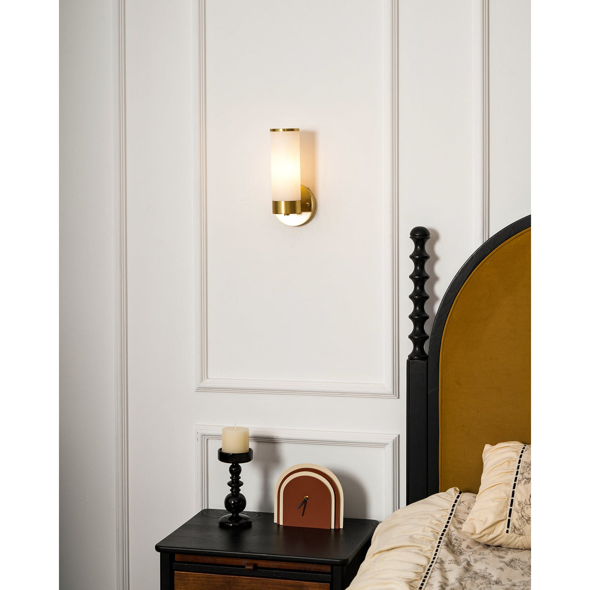 lampatron-alabaster-wall-lamp