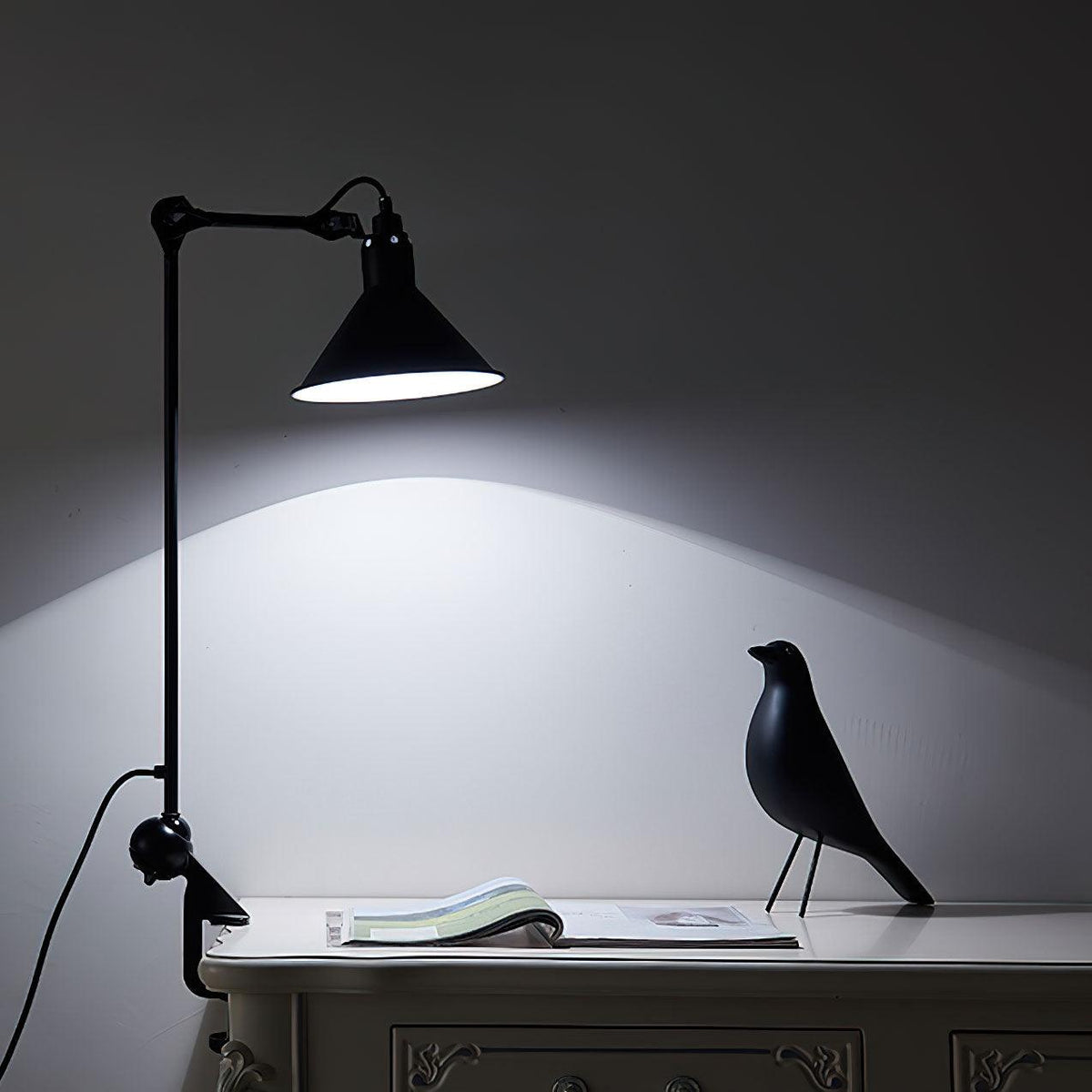 versa-glide-g201-clip-on-table-lamp