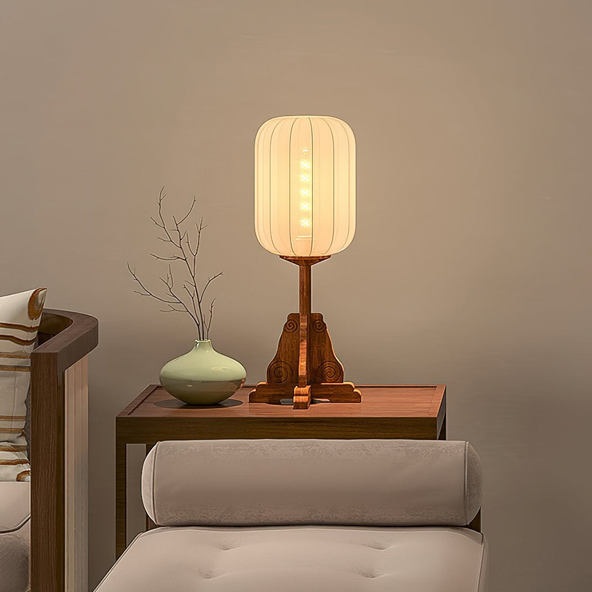 Lantern Cloth Art Table Lamp