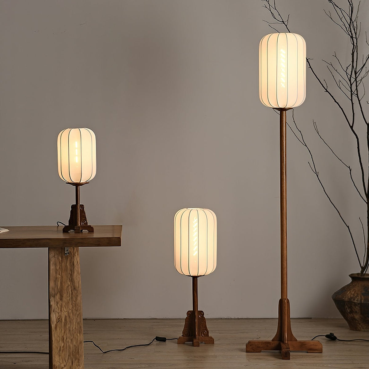 Lantern Cloth Art Table Lamp