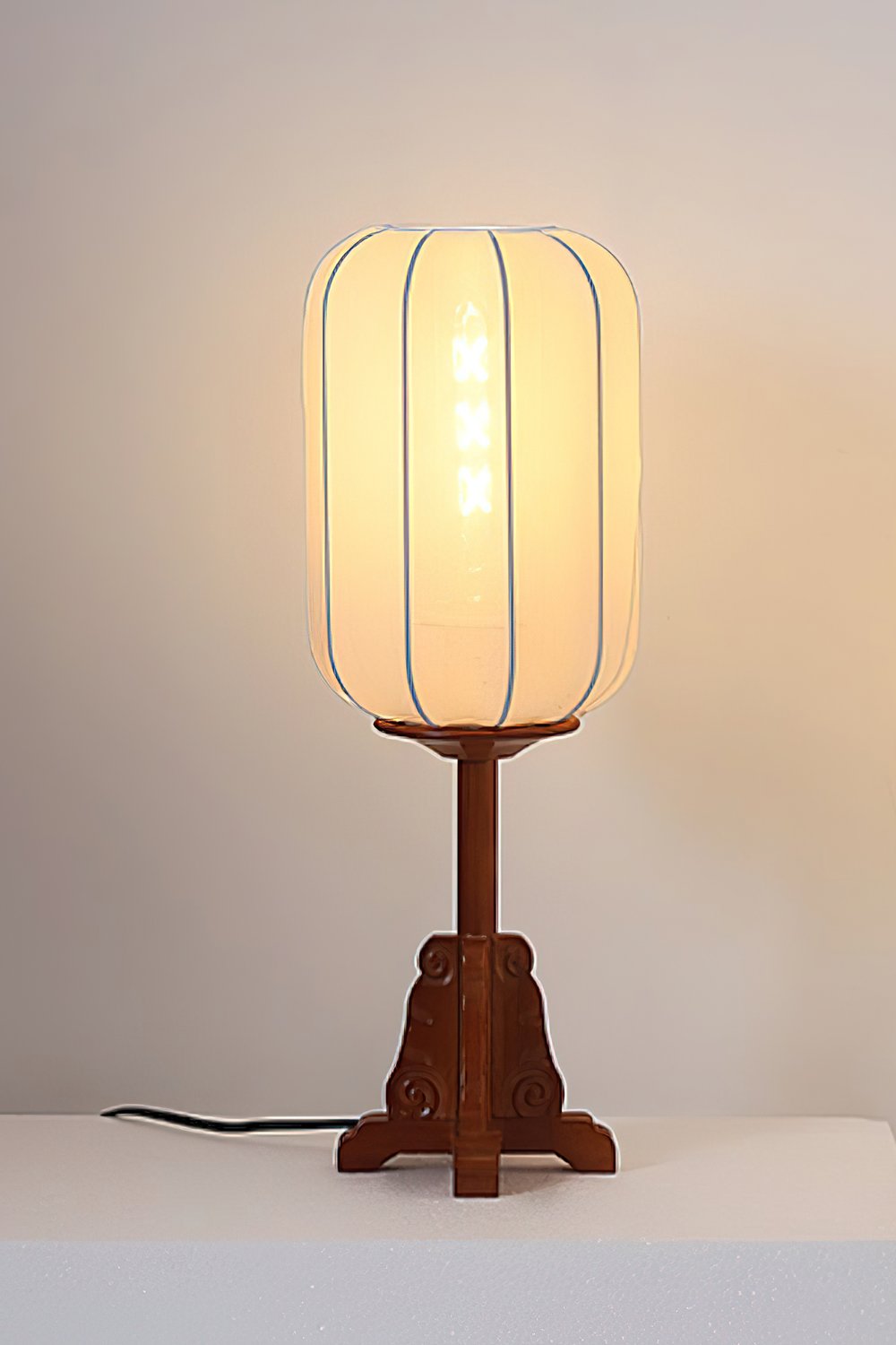 Lantern Cloth Art Table Lamp