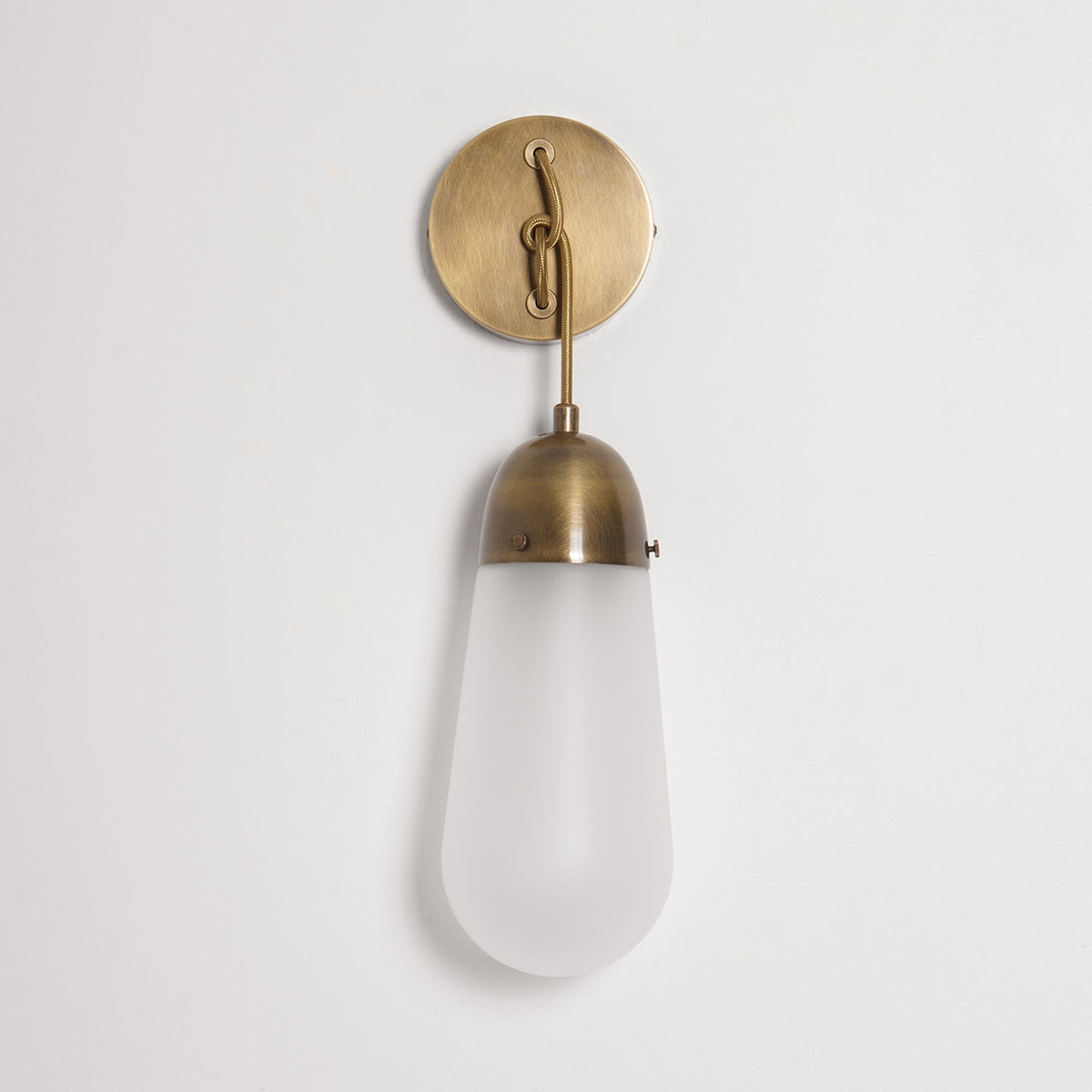 lariat-wall-lamp