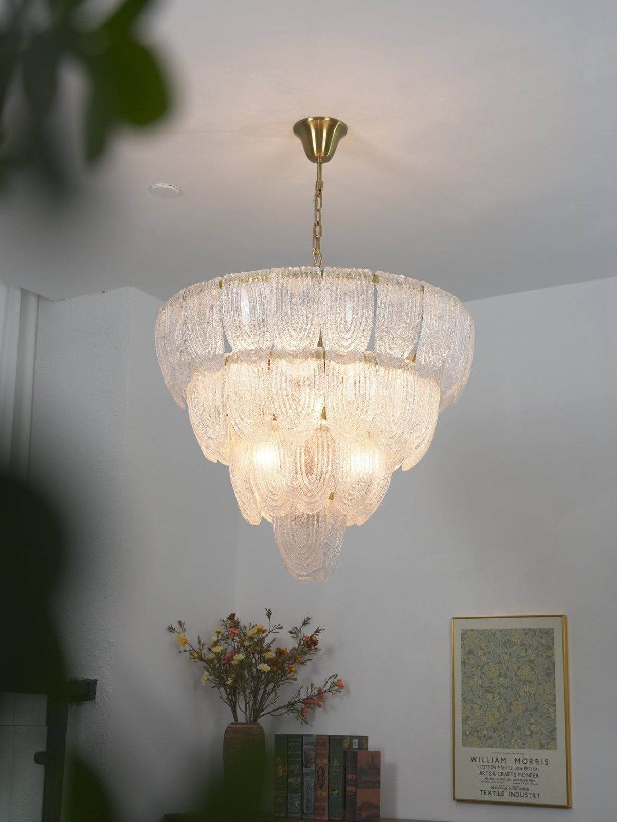 Layered Glass Petal Chandelier – Modern Brass & Glass Pendant Light for Dining Room and Living Room