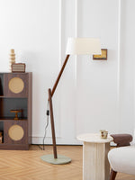 lean-pivot-floor-lamp