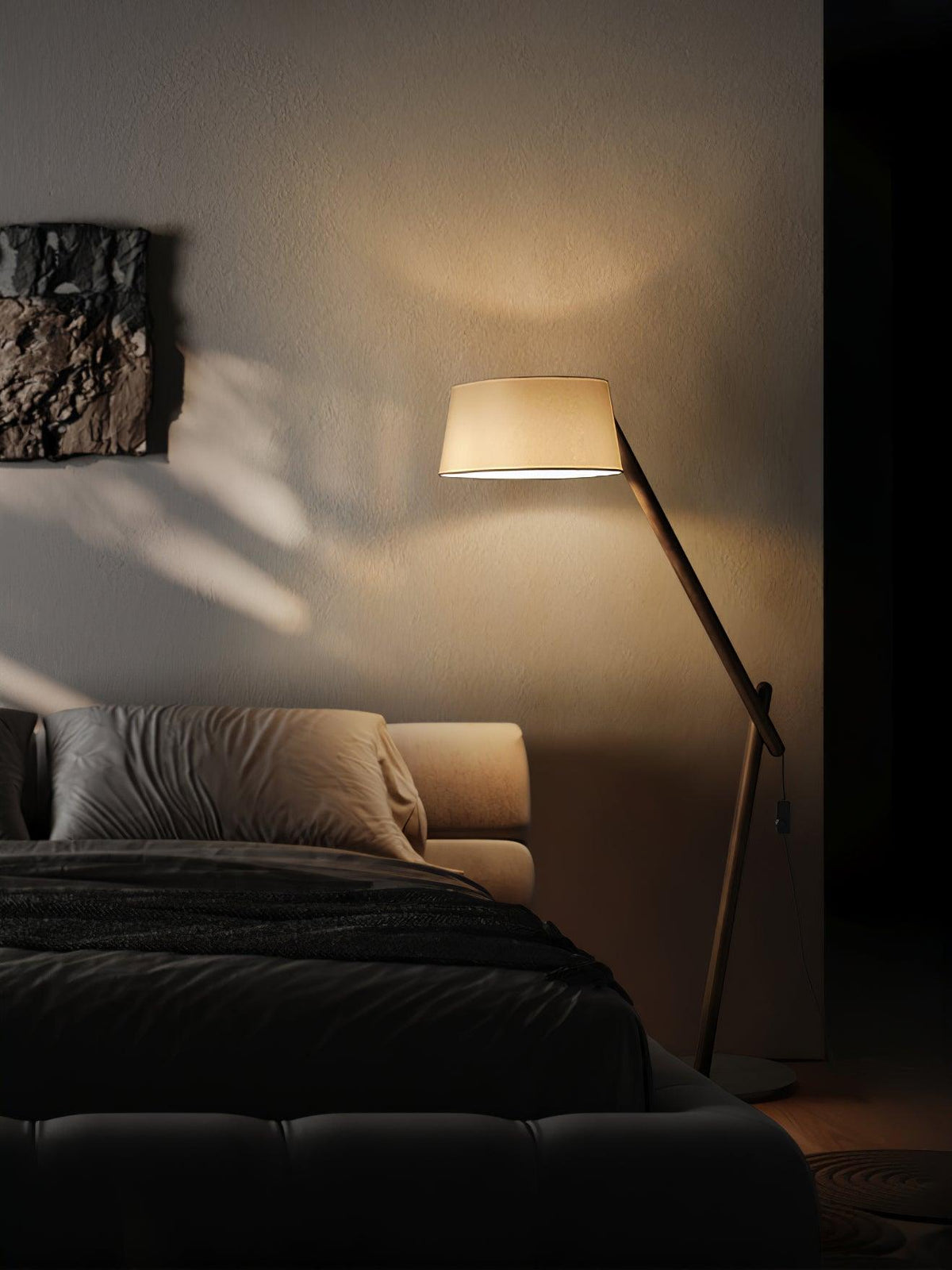 lean-pivot-floor-lamp
