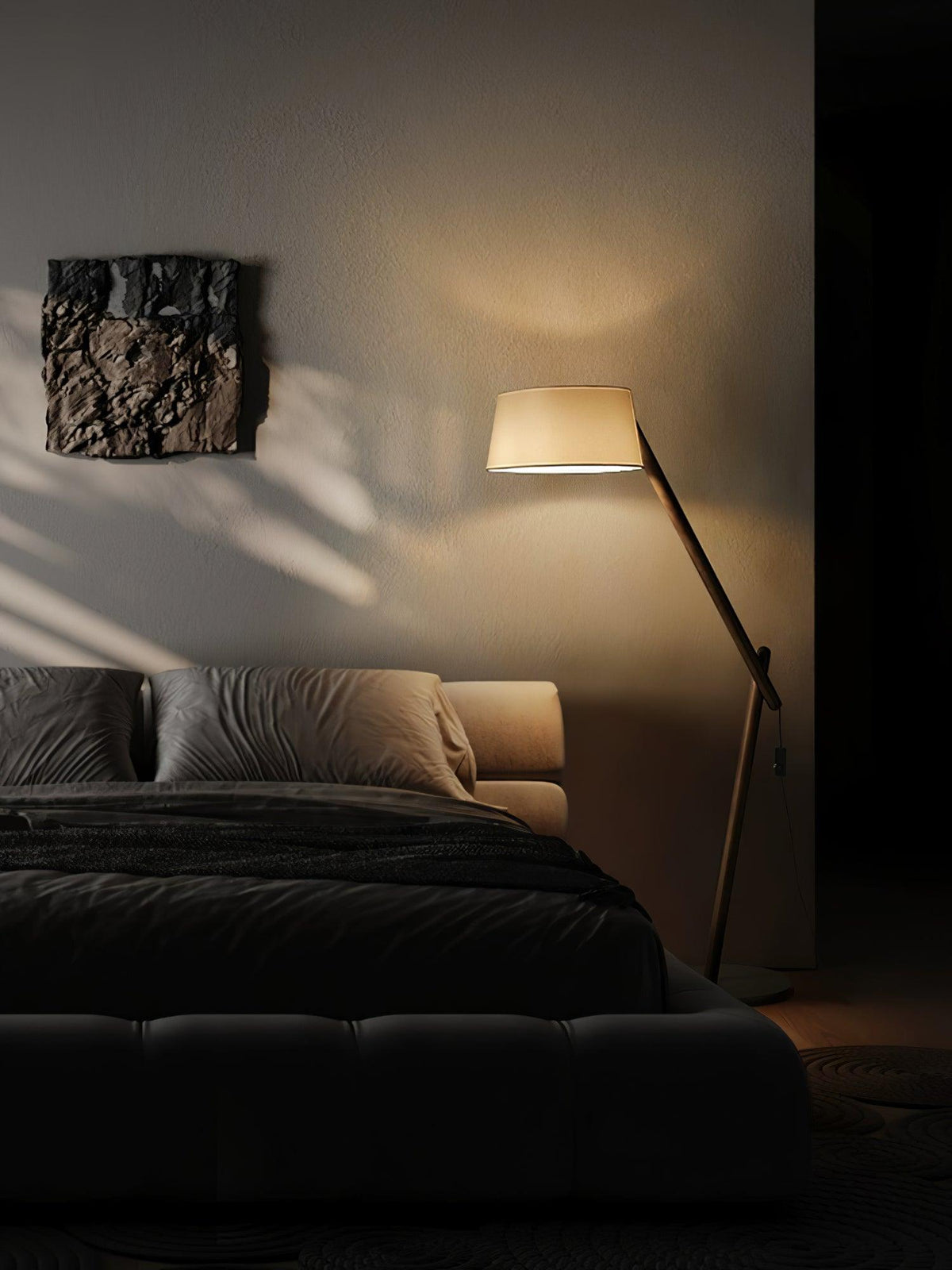 lean-pivot-floor-lamp
