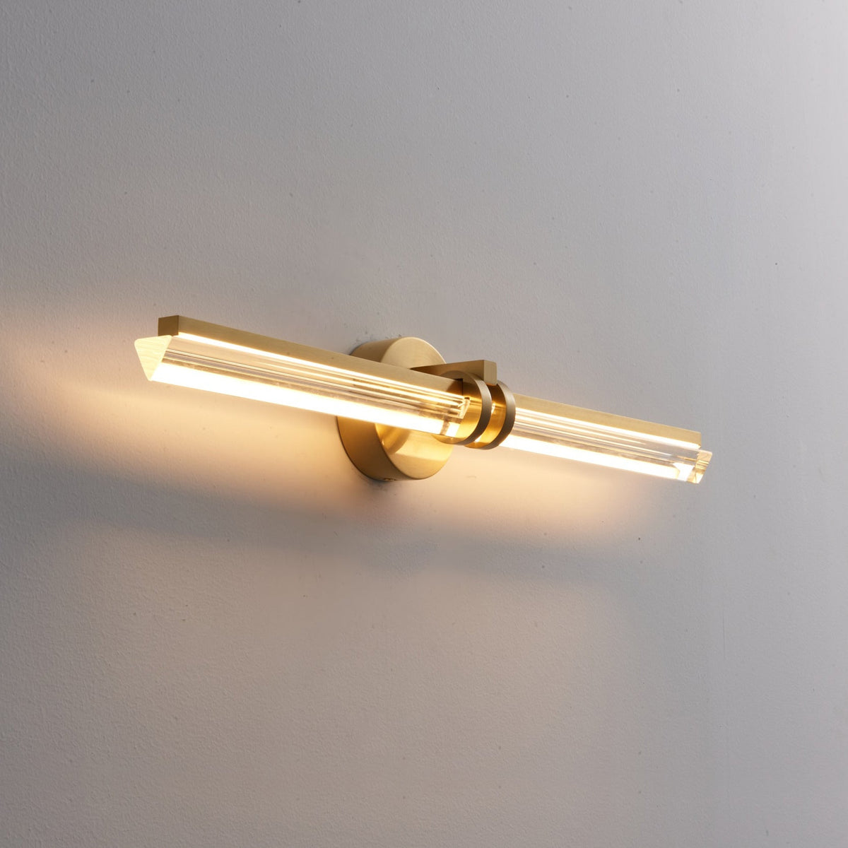 leigh-mirror-vanity-wall-lamp