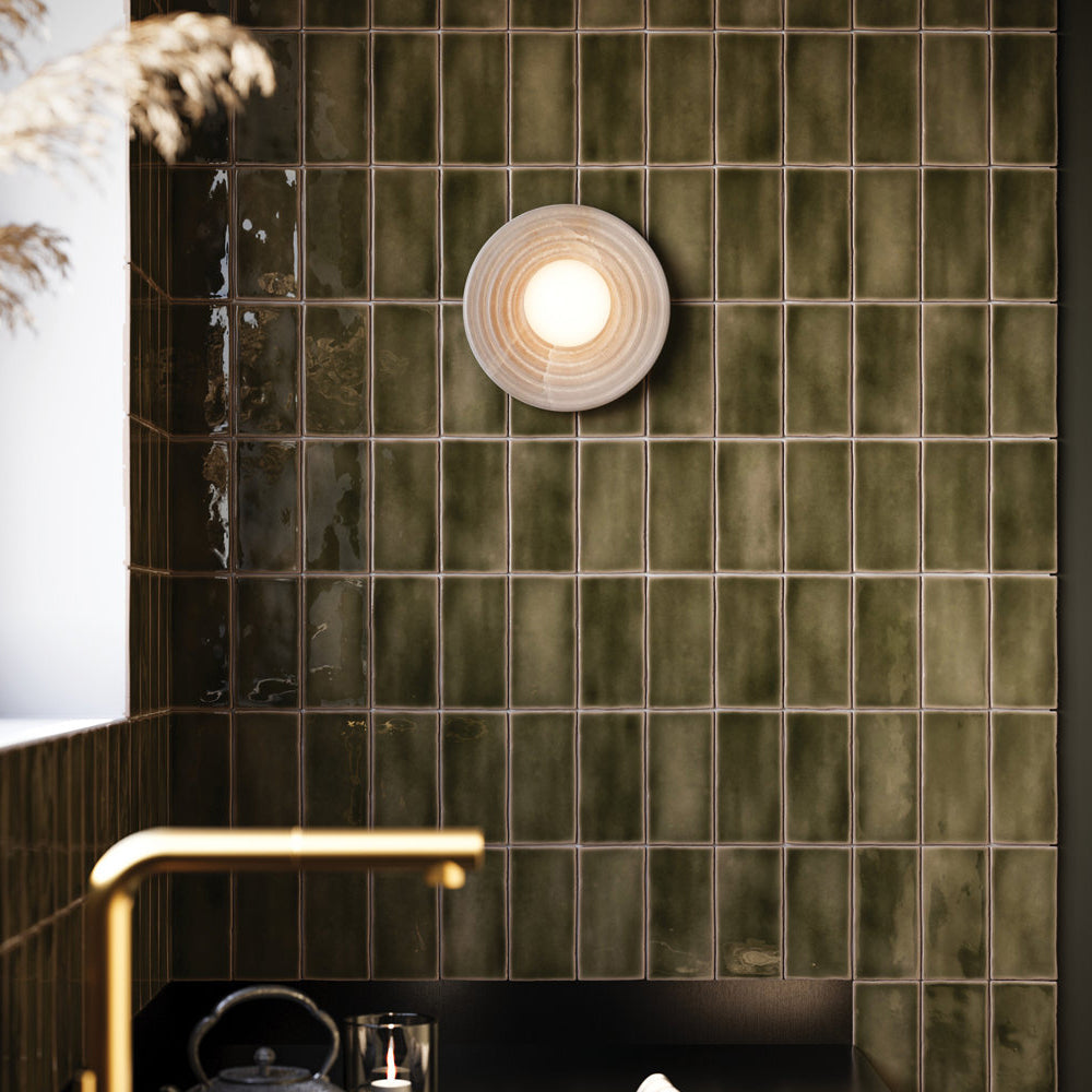 leigha-alabaster-wall-lamp