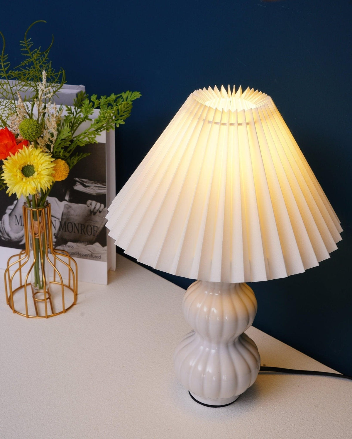 Leo Table Lamp