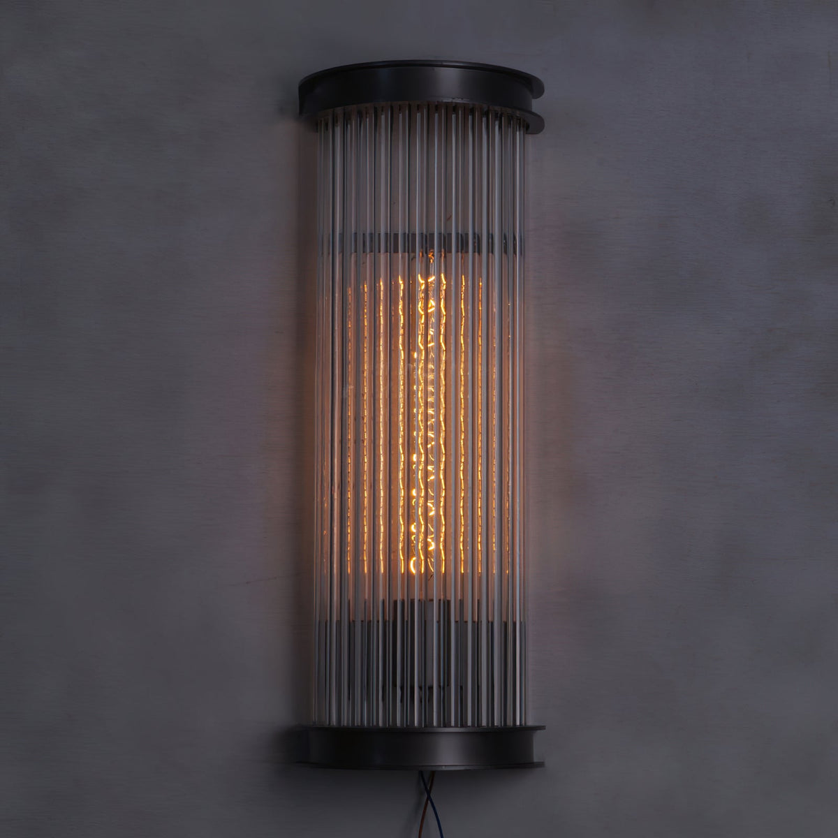 leonard-wall-lamp