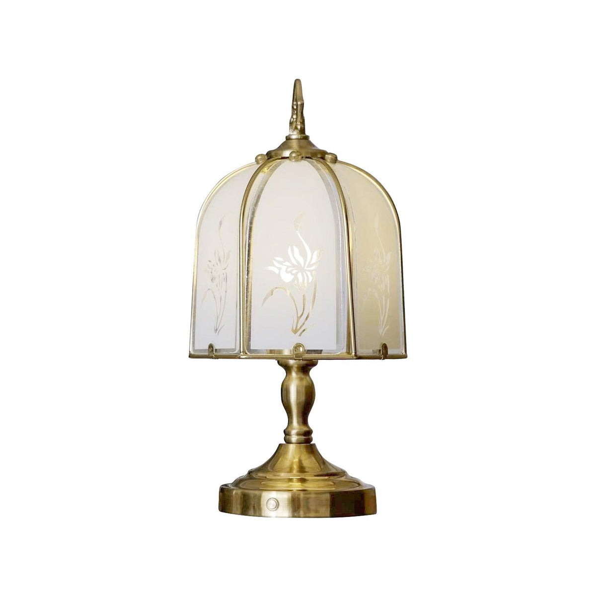 leonore-metal-table-lamp