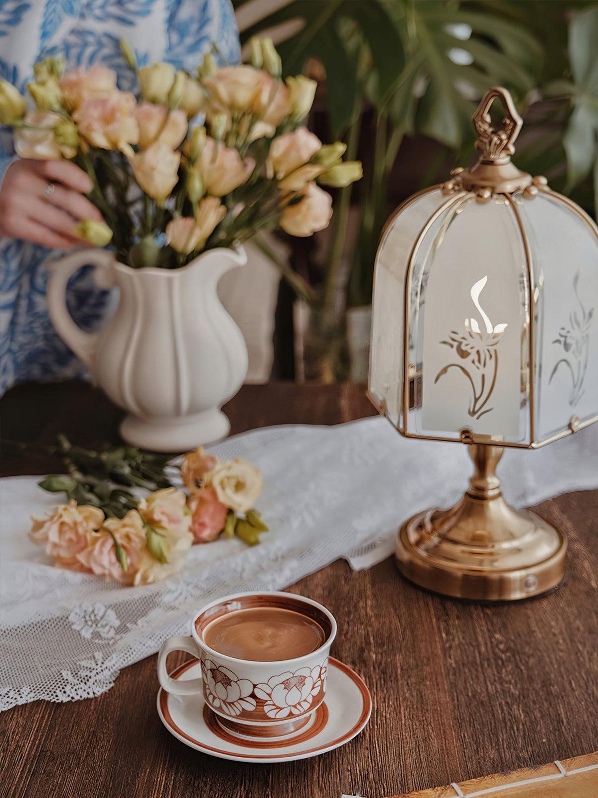 leonore-metal-table-lamp