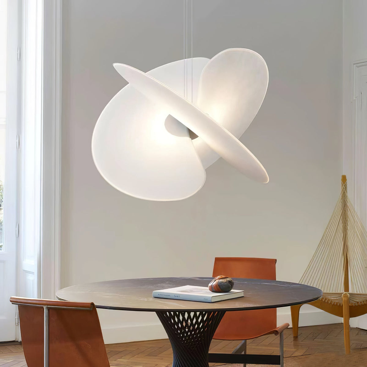 Modern Sail Pendant Light – Minimalist LED Ceiling Lamp for Dining Room & Living Room