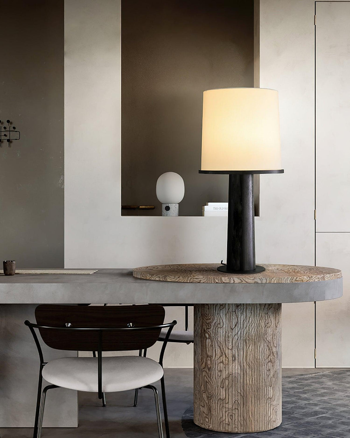 light-and-shadow-bottle-table-lamp