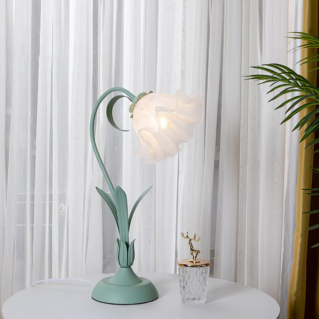 lily-of-the-valley-table-lamp