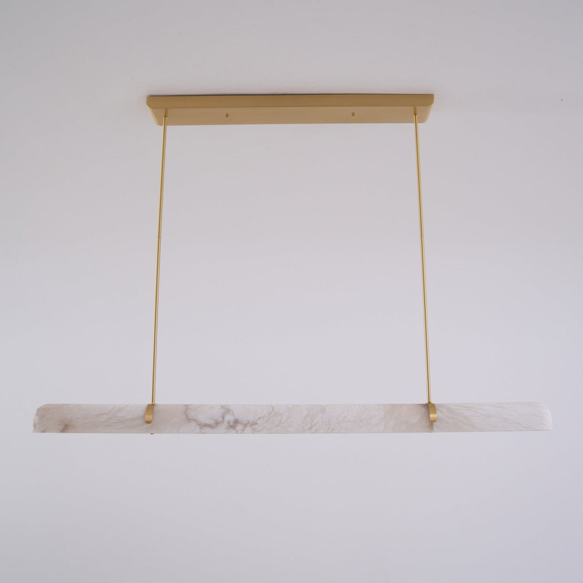 Linear Alabaster Chandelier in Brass or Black, Modern LED Pendant Light for Dining Room and Living Room