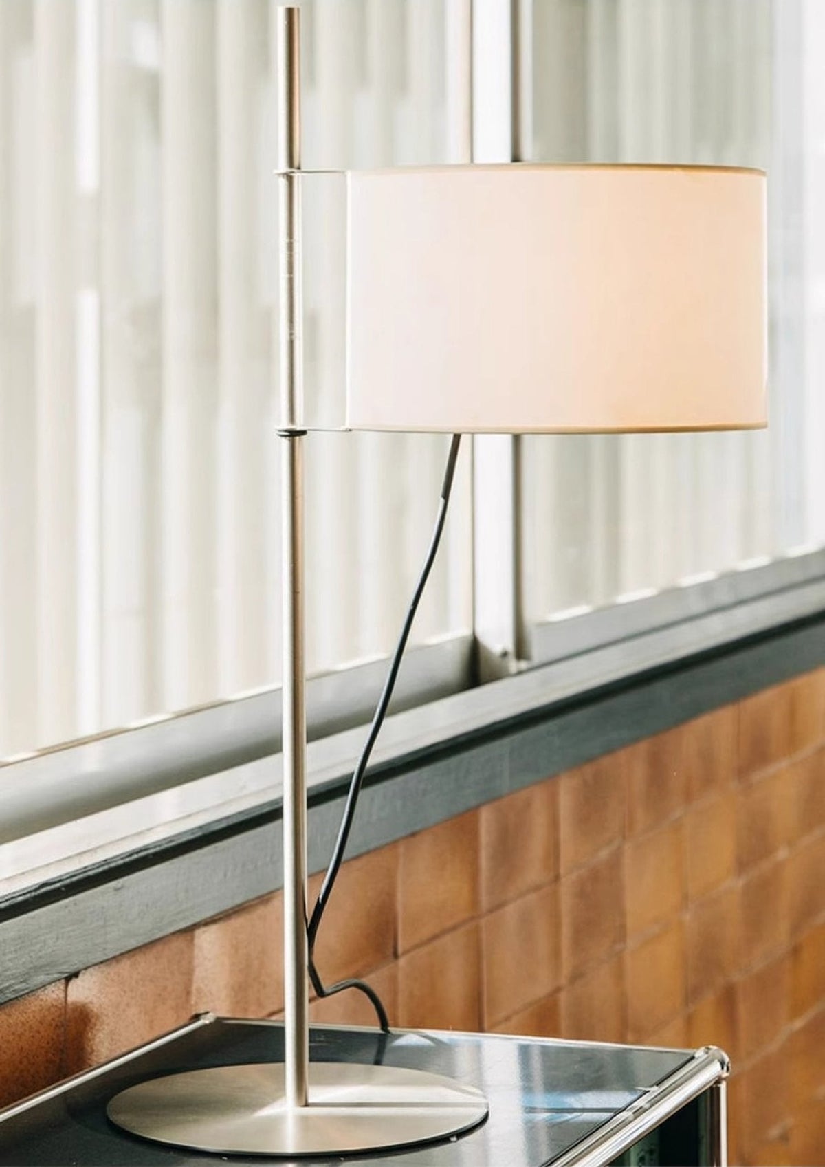 Lino Arc Table Lamp – Sculptural Brass & Fabric Designer Lamp for Modern Interiors