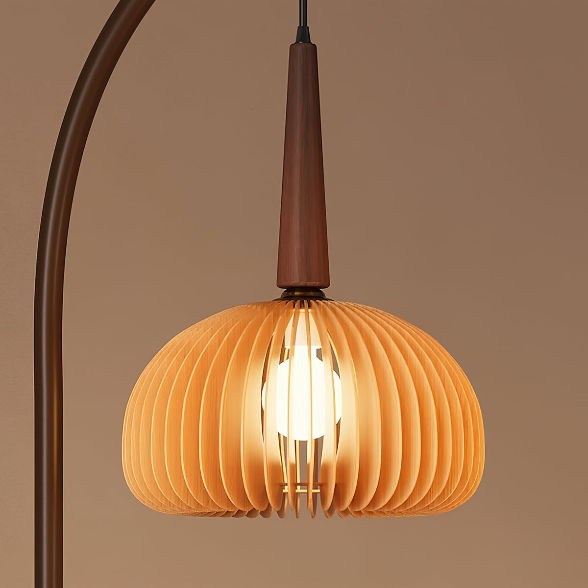 liora-floor-lamp