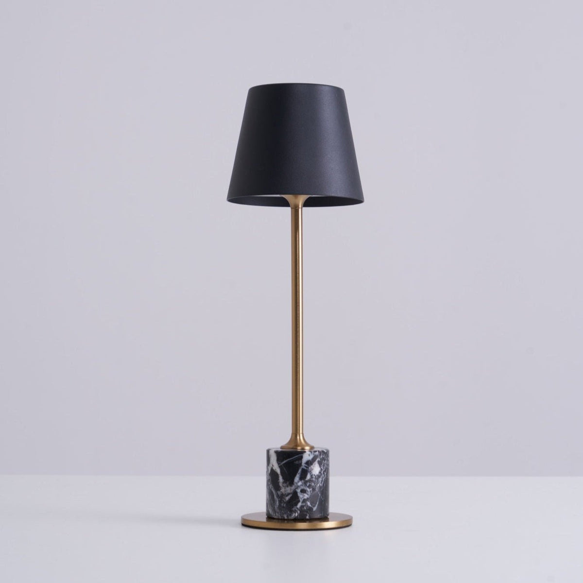 Lirio Mini Marble Table Lamp – Portable LED Accent Light