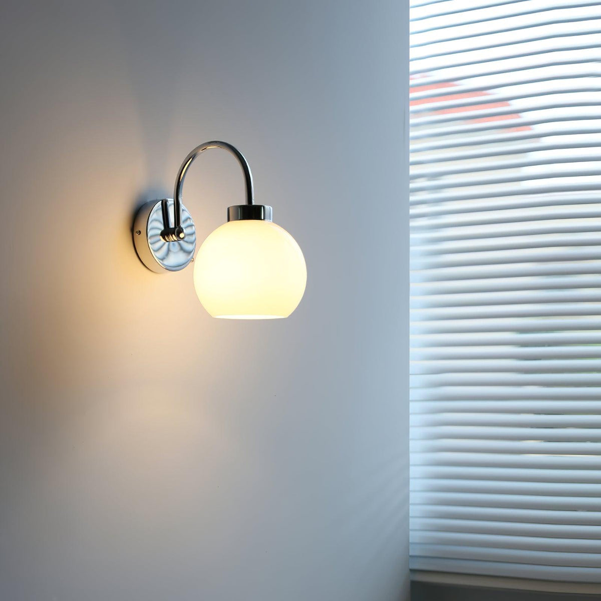 loa-wall-lamp