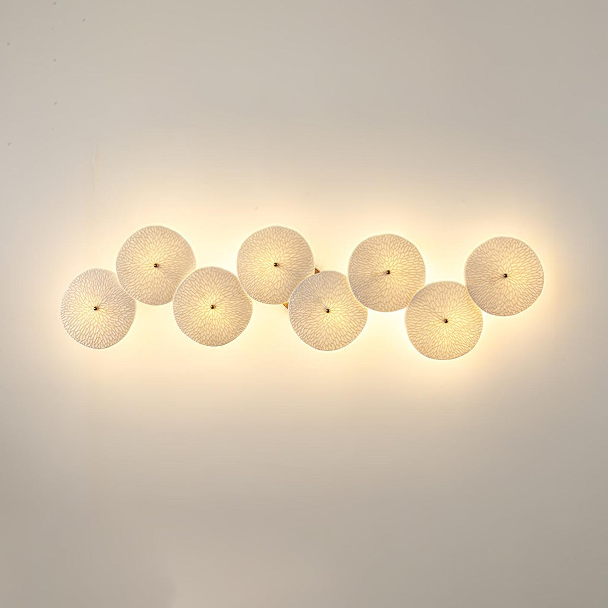 lotus-petal-wall-lamp