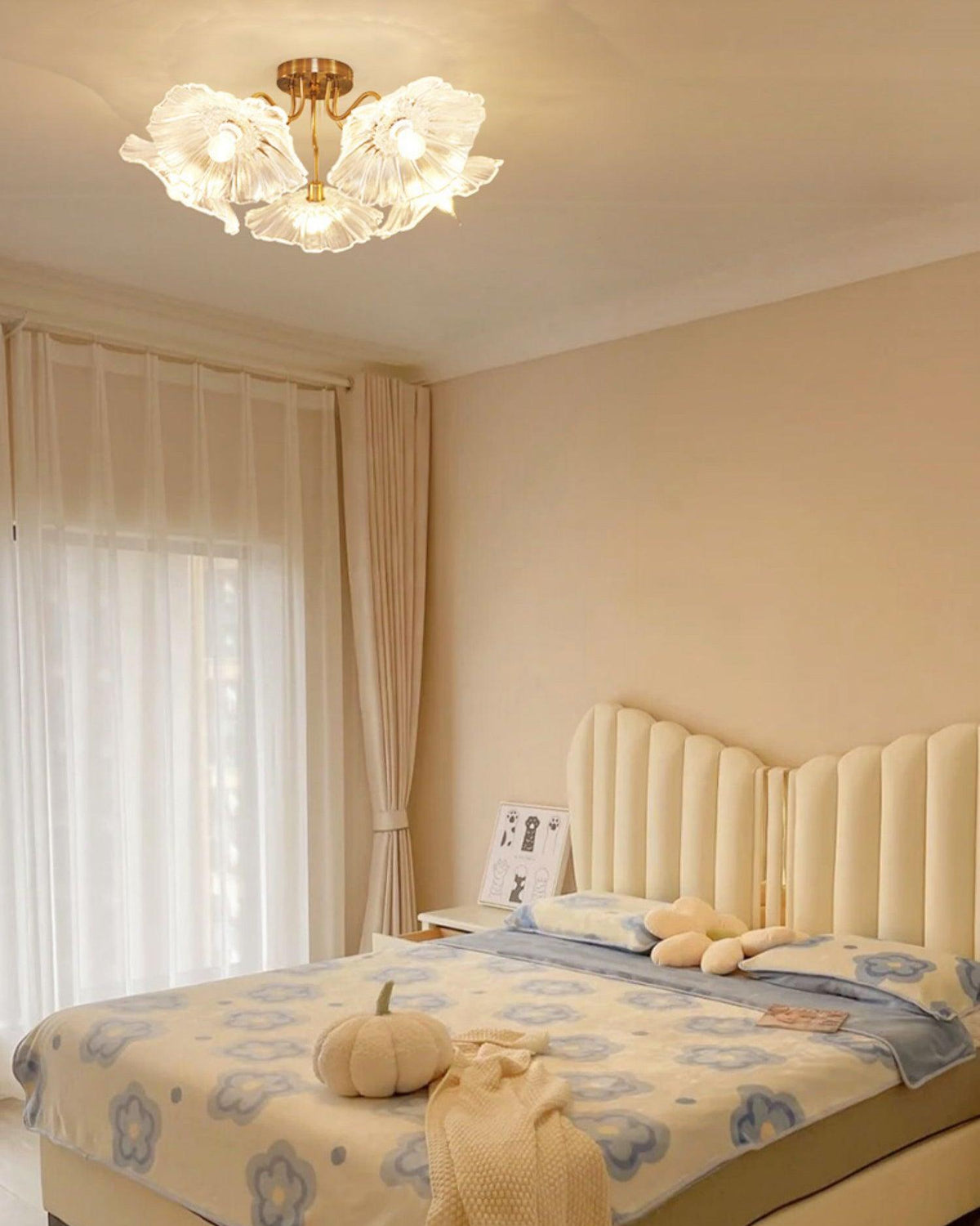 lotus-leaf-glass-ceiling-lamp