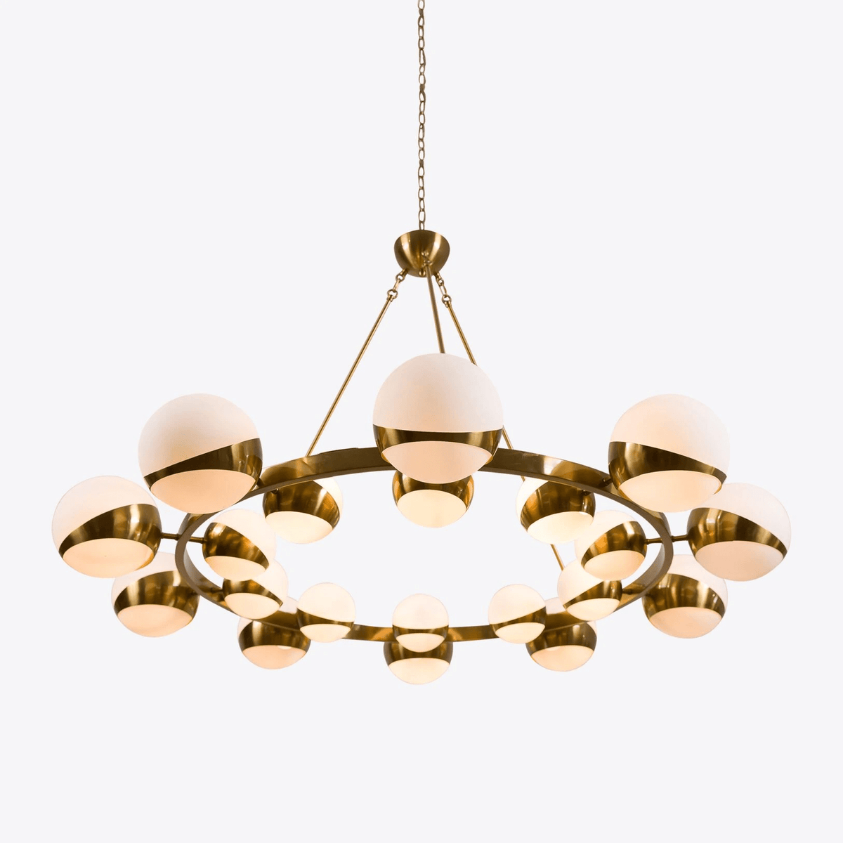Lucca Chandelier
