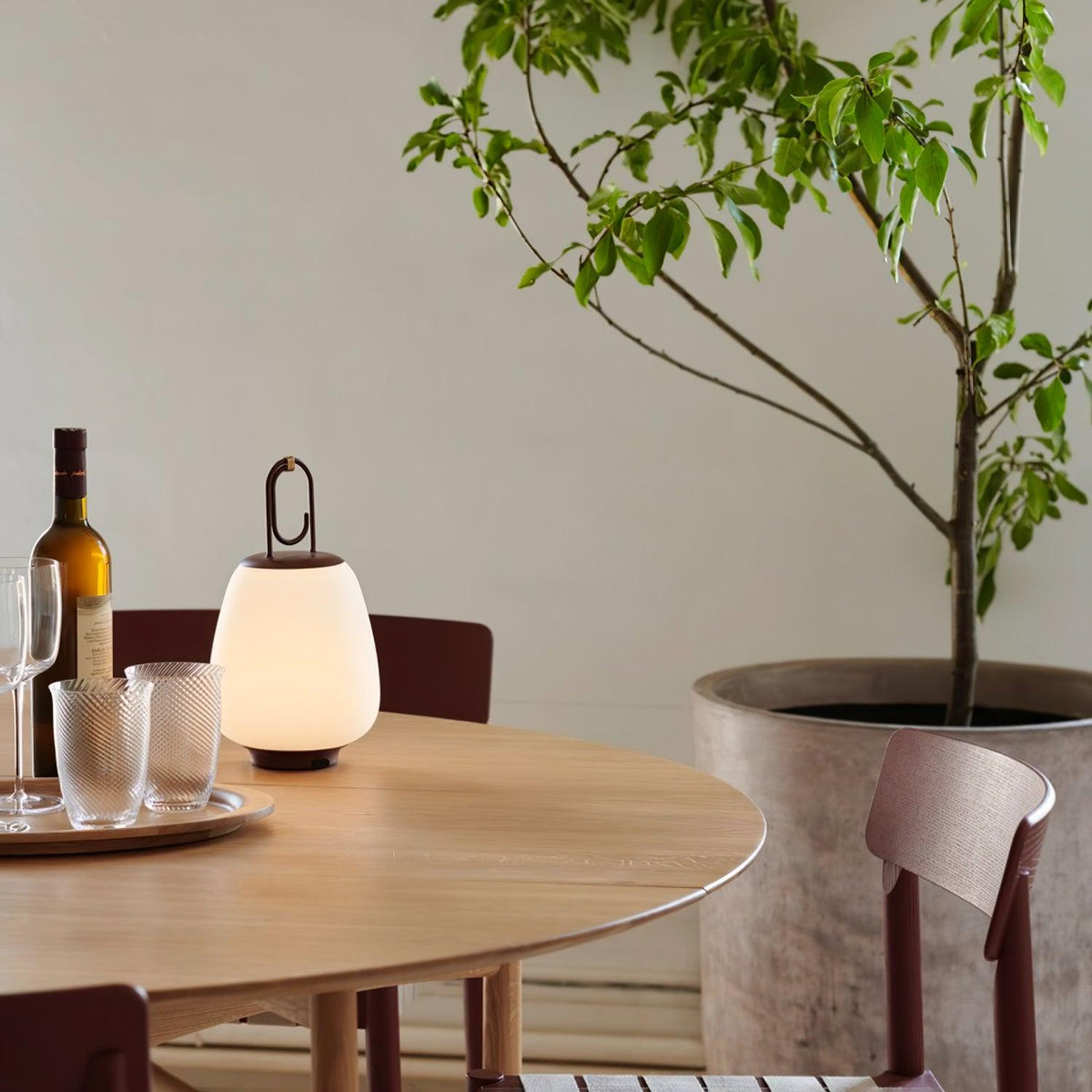 lucia-lantern-table-lamp