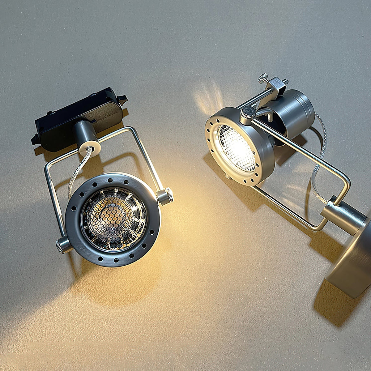 lucide-industrial-track-lights