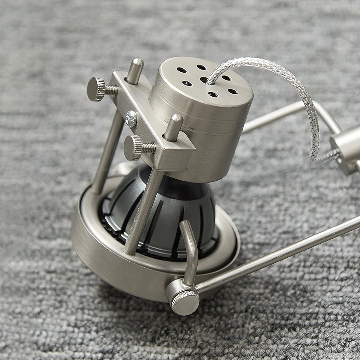 lucide-industrial-track-lights