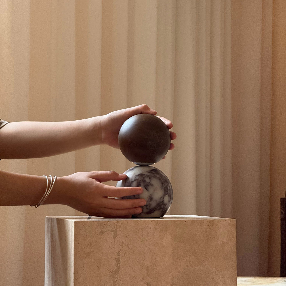 lucide-marble-table-lamp