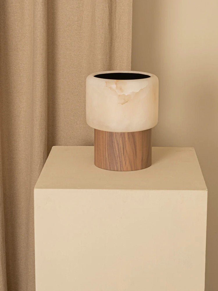 Luma Core Alabaster Table Lamp – Modern Wood & LED Desk Light