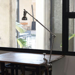 lumina-articulated-table-lamp