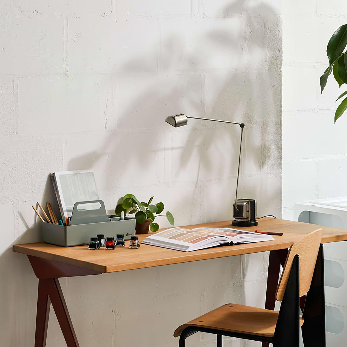 apex-flex-table-lamp
