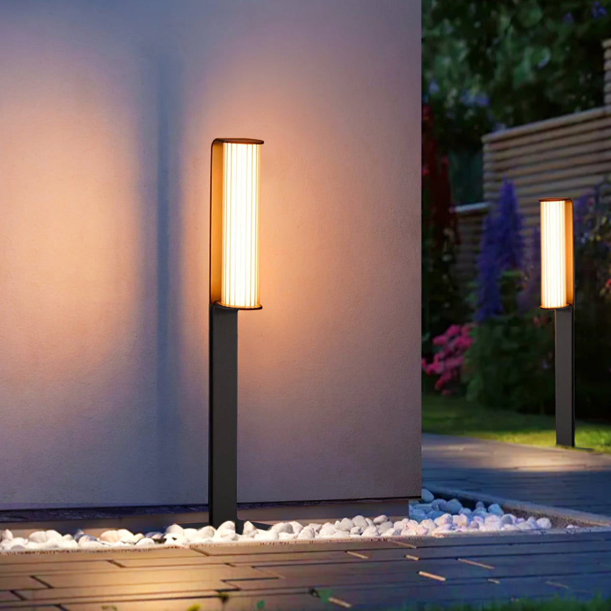 Lumo Arc Duo Outdoor Post Lamp – Modern LED Garden Lighting