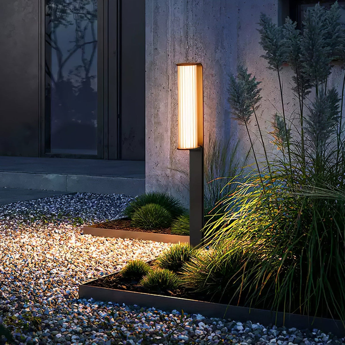 Lumo Arc Duo Outdoor Post Lamp – Modern LED Garden Lighting