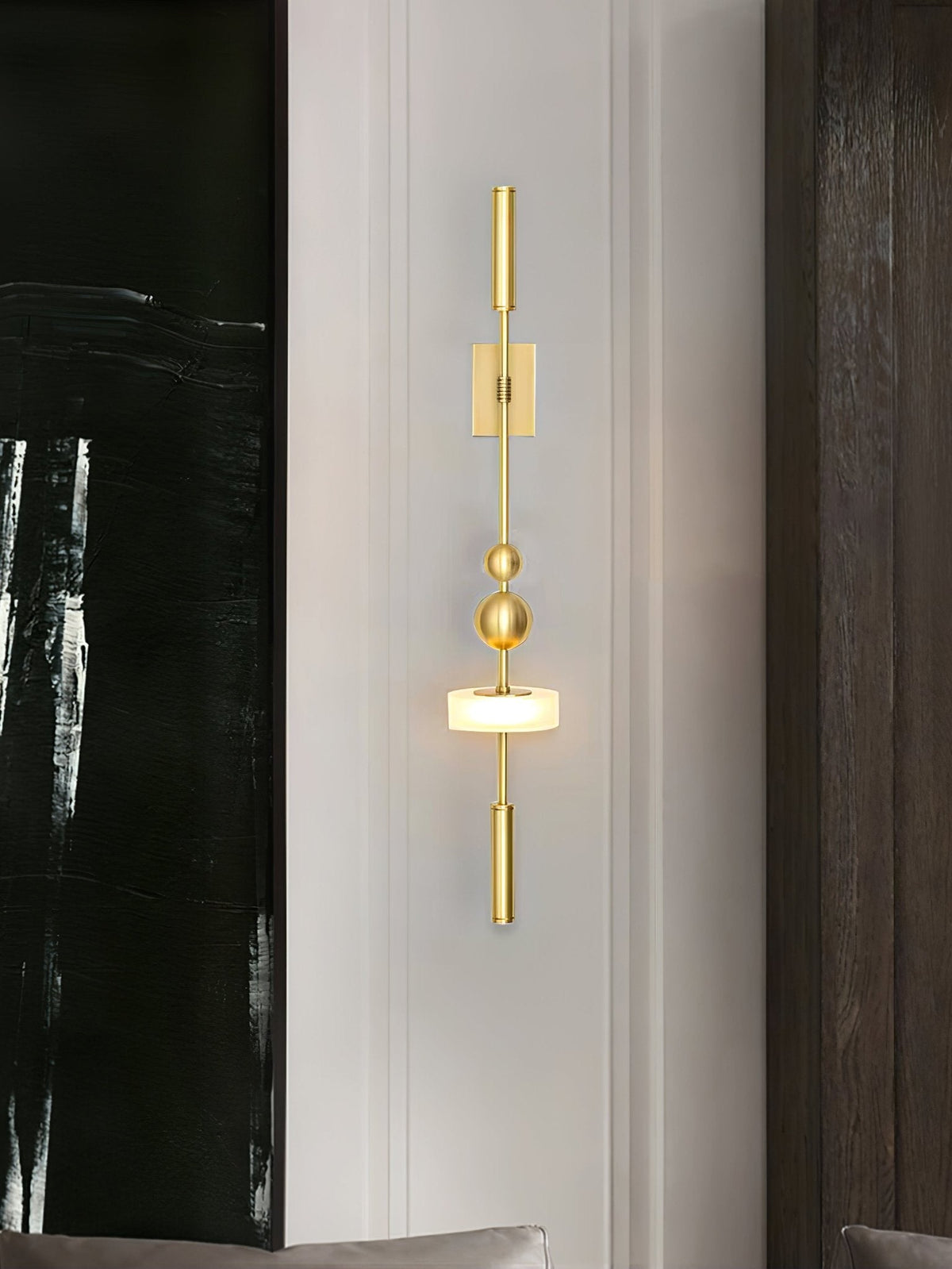 Lumos Wall Sconce – Modern LED Wall Light in Gold Finish