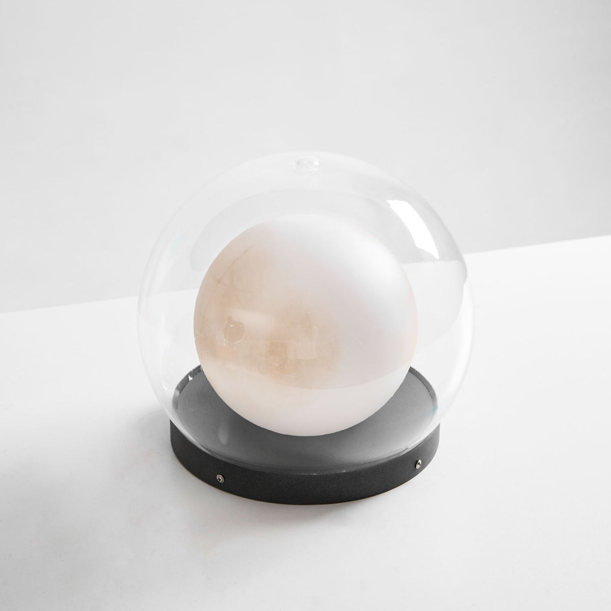 Luna Dome Outdoor Table Lamp – Minimalist Sphere with Protective Glow