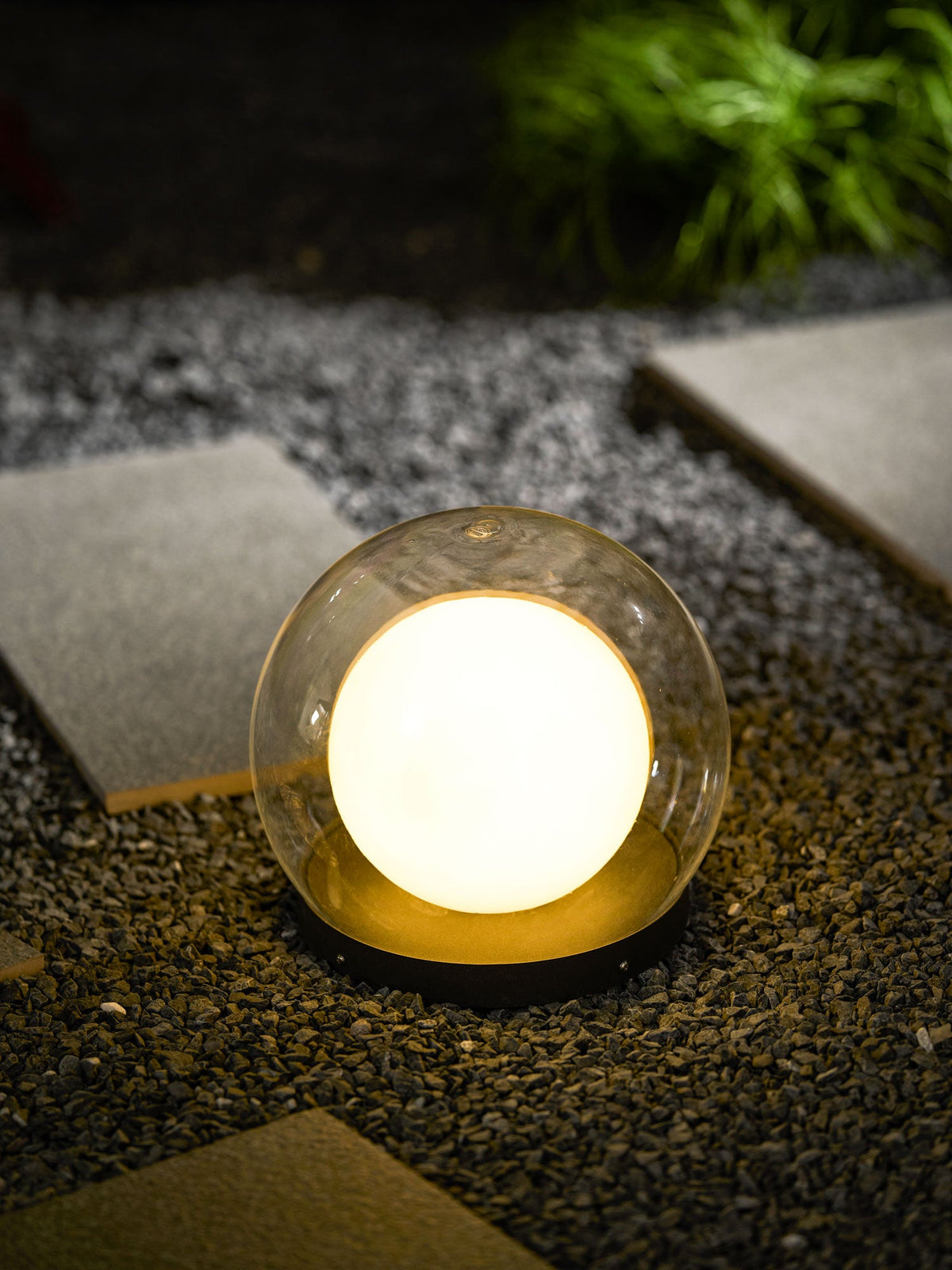 Luna Dome Outdoor Table Lamp – Minimalist Sphere with Protective Glow