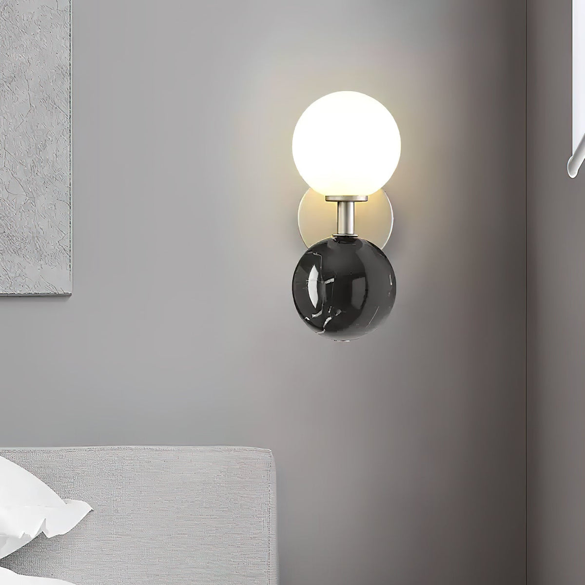 luna-drop-wall-lamp