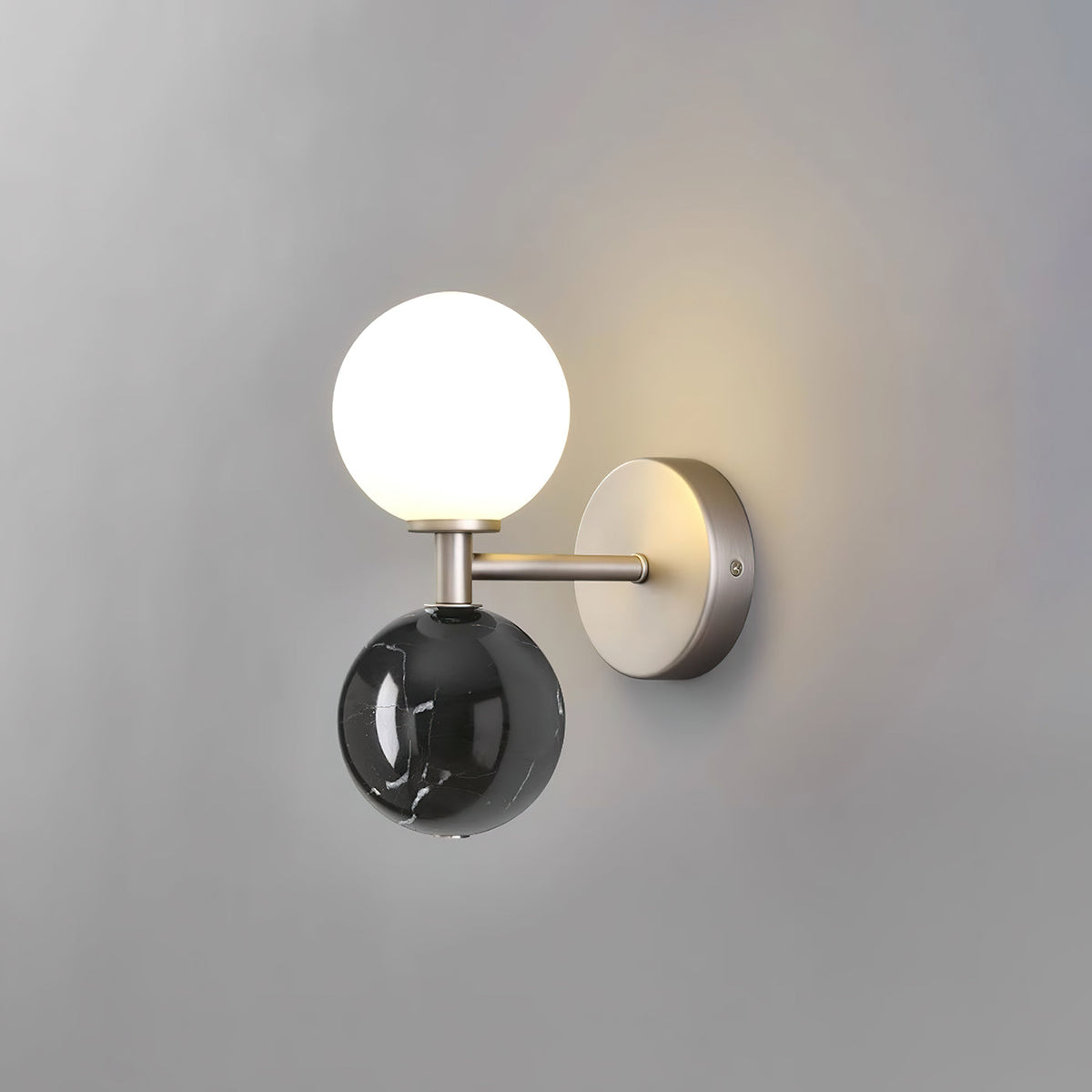 luna-drop-wall-lamp