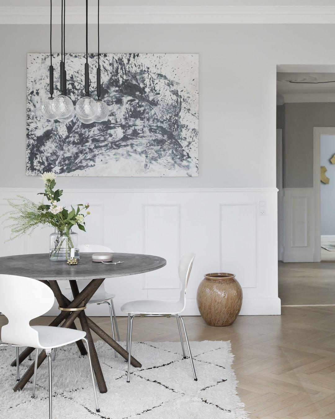 luna-orb-pendant-light