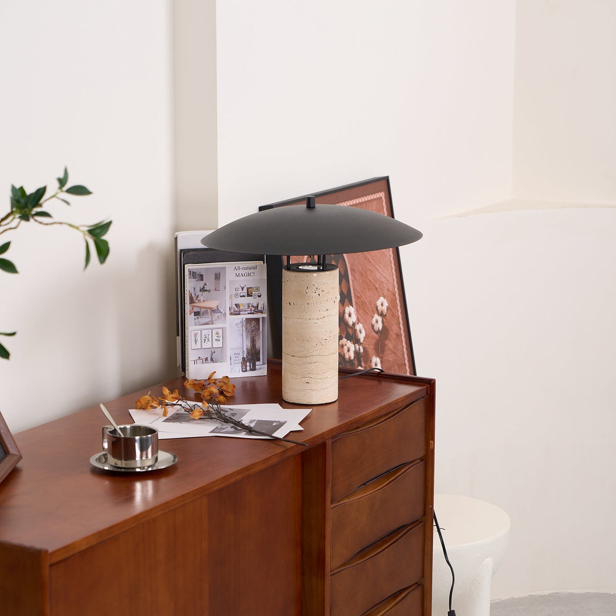 luna-table-lamp