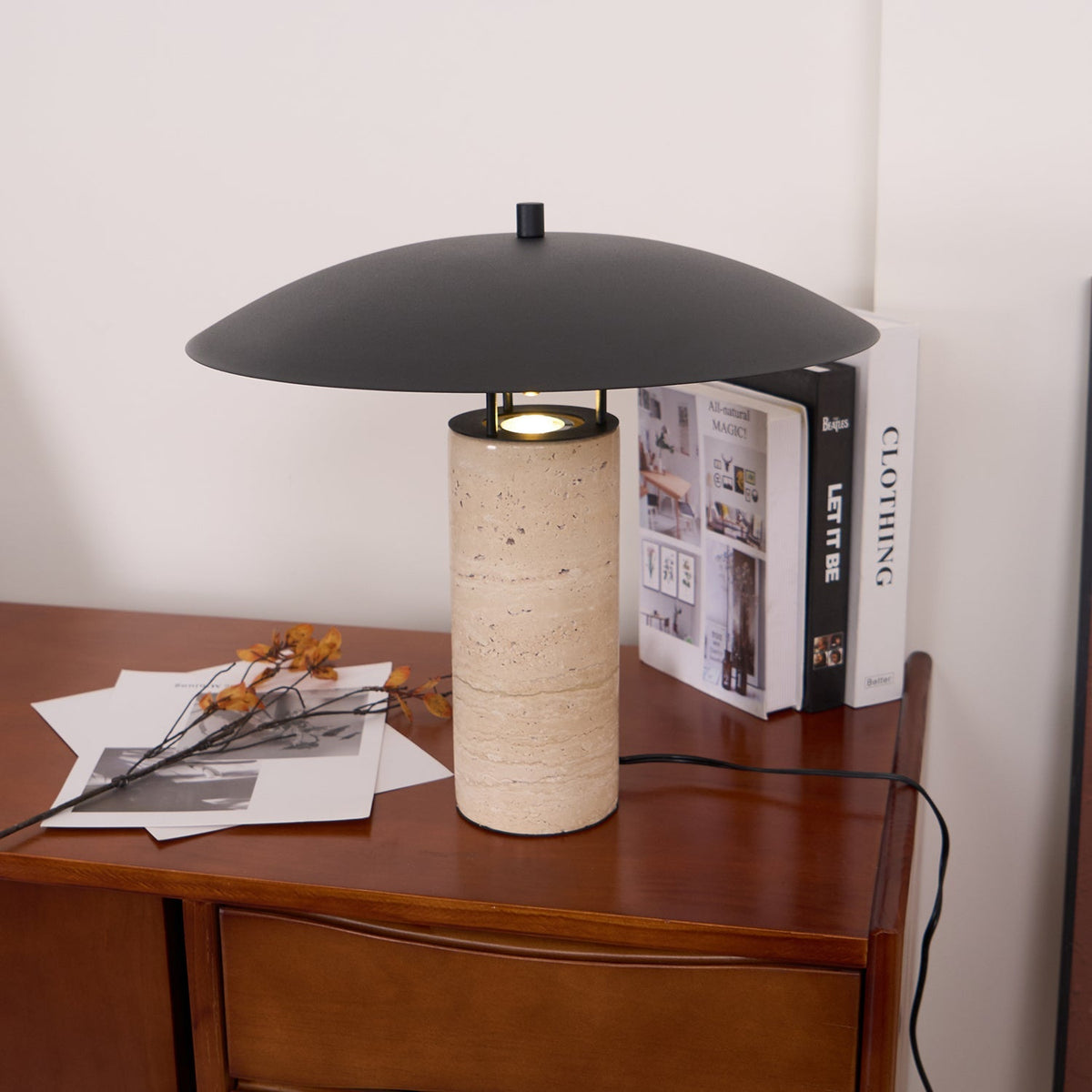 luna-table-lamp