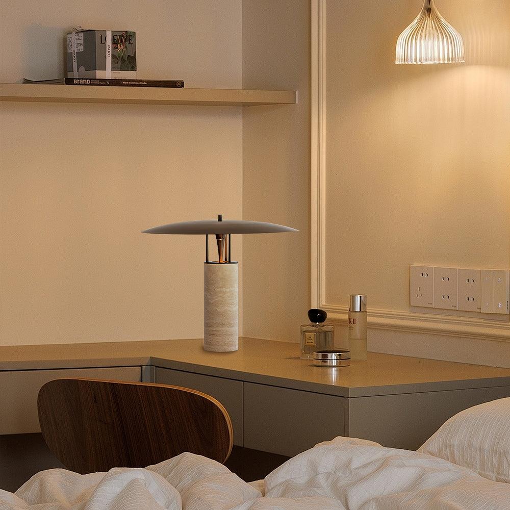 luna-table-lamp