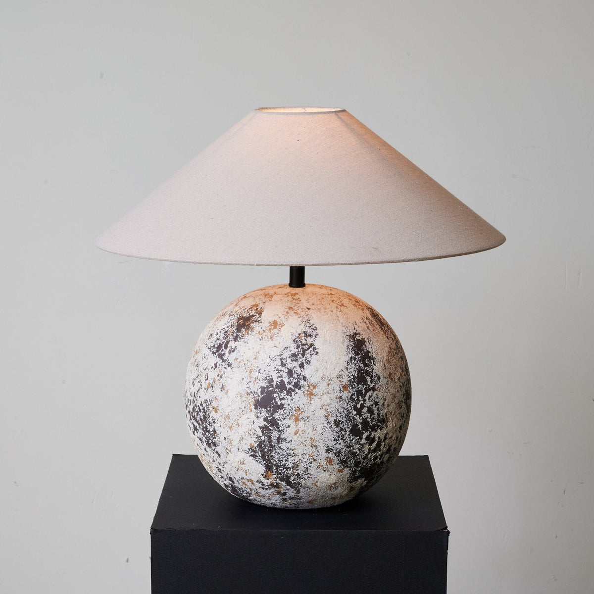 Luna Terra Ceramic Table Lamp with Linen Shade for Modern Interiors