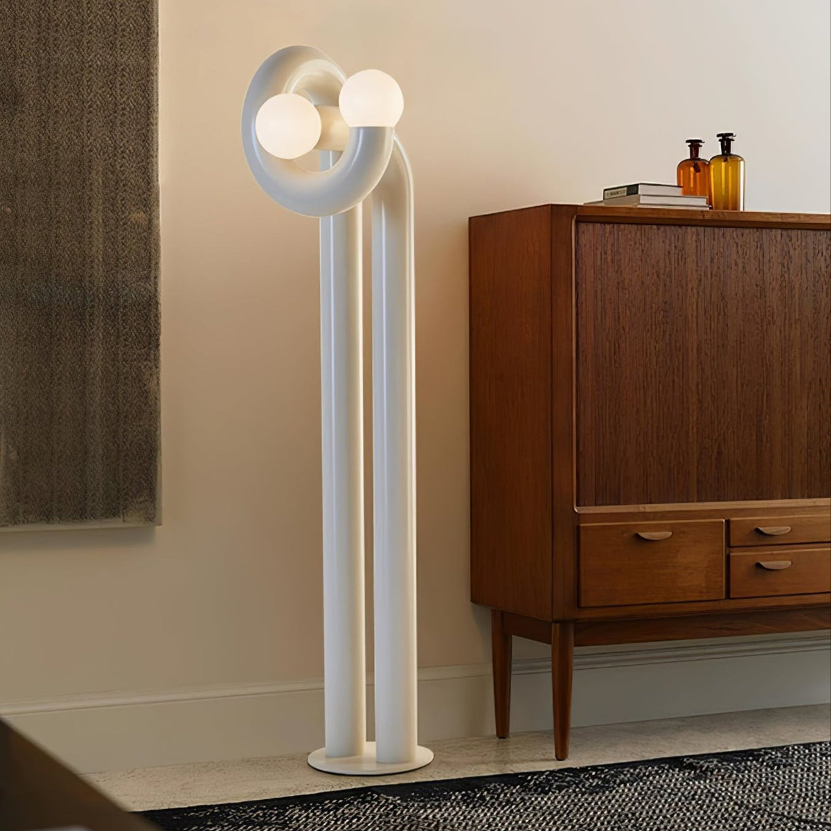 Luno Pop Floor Lamp – Modern Sculptural Floor Light in Glossy Blue